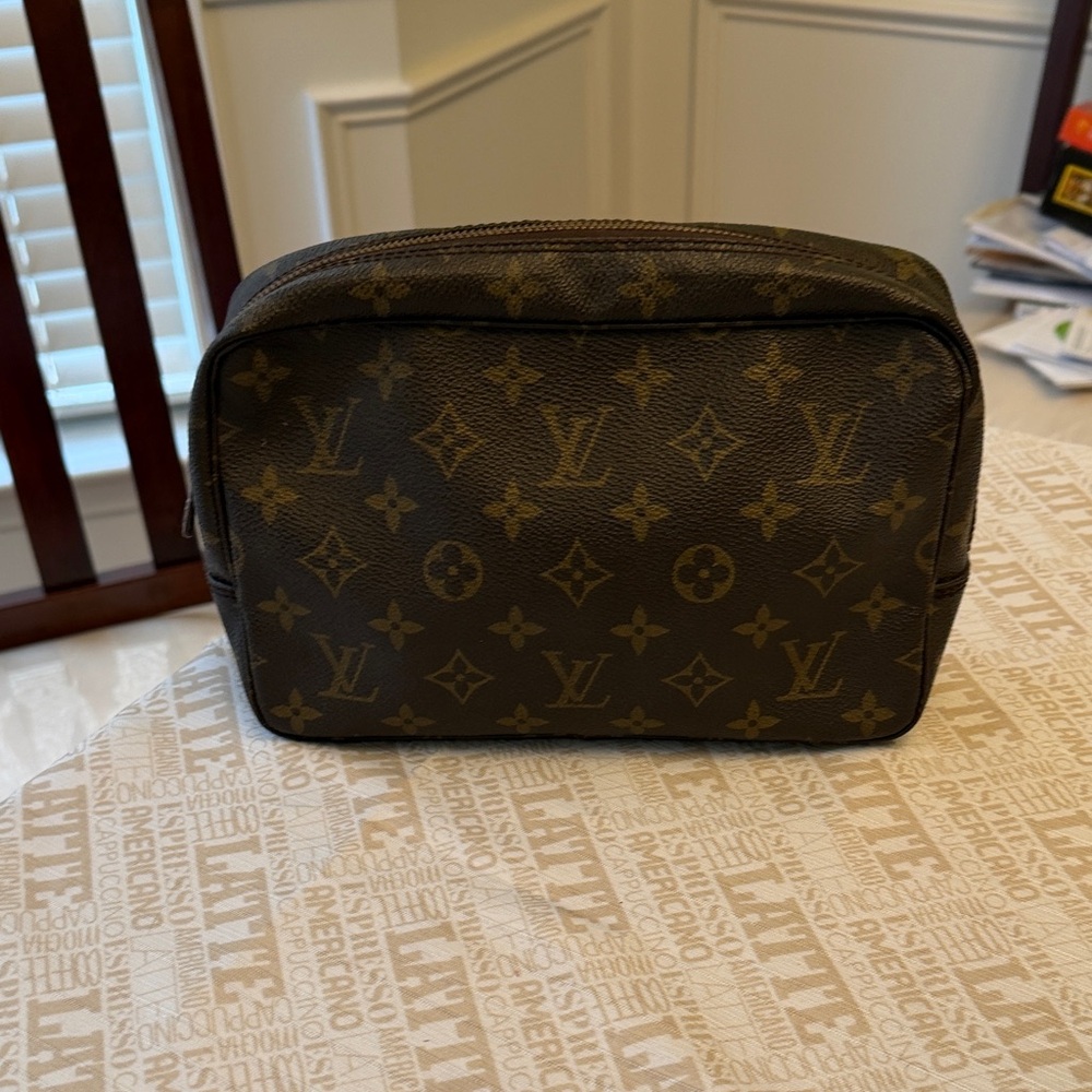 Louis Vuitton Monogram Canvas Vintage Toiletry Bag